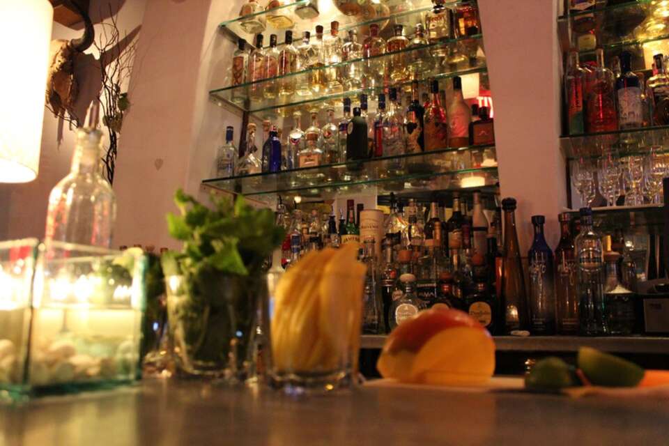 JOSE CUERVO Tequila Shot Glass Bar Tavern Home Liquor Advertising Serving Tray 
