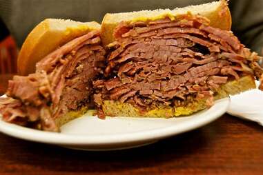 Smoked meat sandwich at Lester's