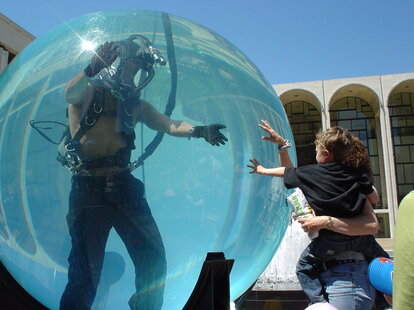 NYC street performers - Naked Cowboy, David Blaine - Thrillist New York