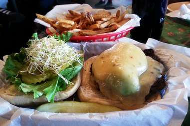 Freddie’s Place Under the radar burgers ATX