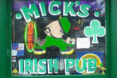 Mick's Irish Pub window