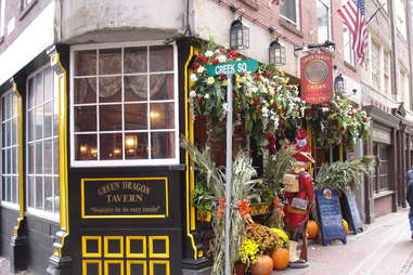 Green Dragon Tavern Oldest Bars BOS