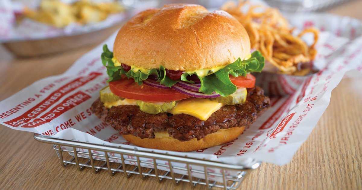 Smashburger NYC - Things to Do in New York - Thrillist