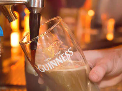Guinness pour