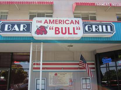 The American Bull Bar & Grill SF