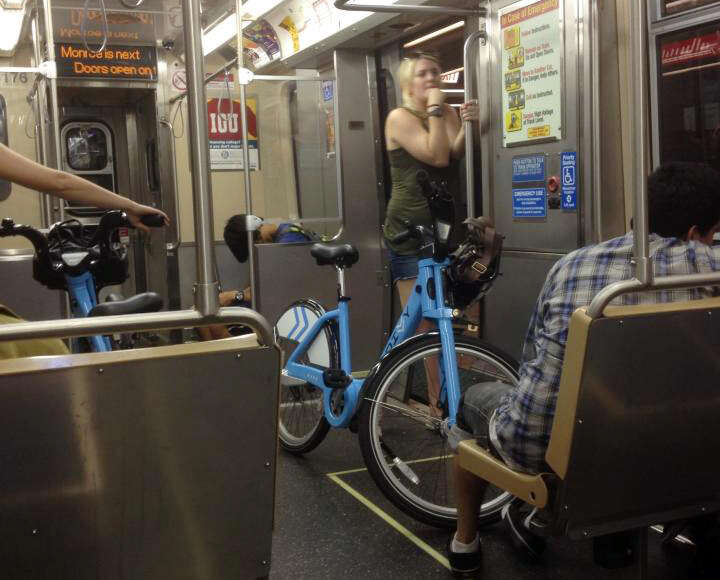 crazy people on the cta