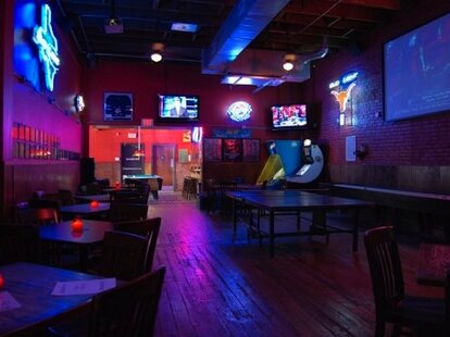 Lavaca Street Bar & Grill: A Restaurant in Austin, TX - Thrillist