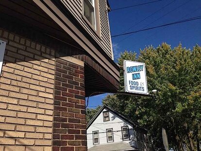 Rowley Inn: A Bar in Cleveland, OH - Thrillist