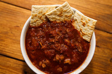 chili con carne thrillist