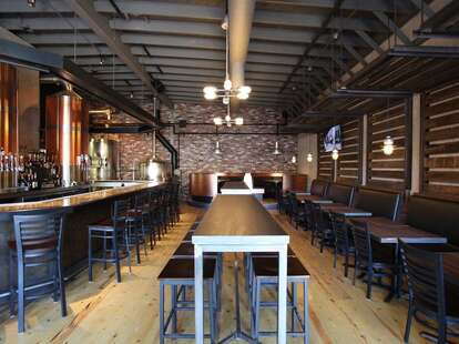 La Jolla Brewing Company: A Bar in La Jolla, CA - Thrillist