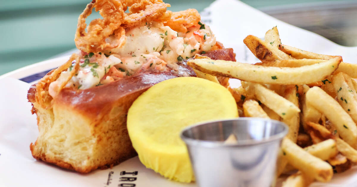 Ironside Fish & Oyster is San Diego's best new restaurant Thrillist