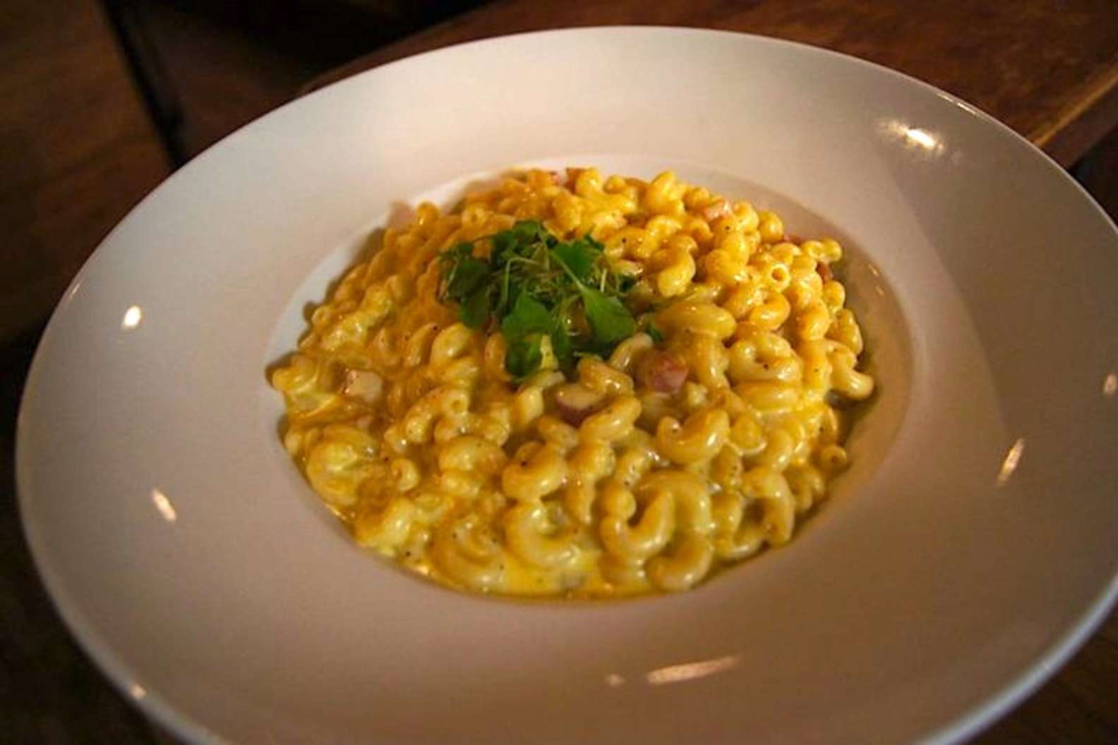 Vallier Restaurant: A Restaurant in Montreal - Thrillist Vallier Restaurant