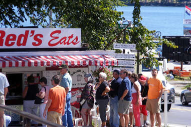 red's eats lobster roll