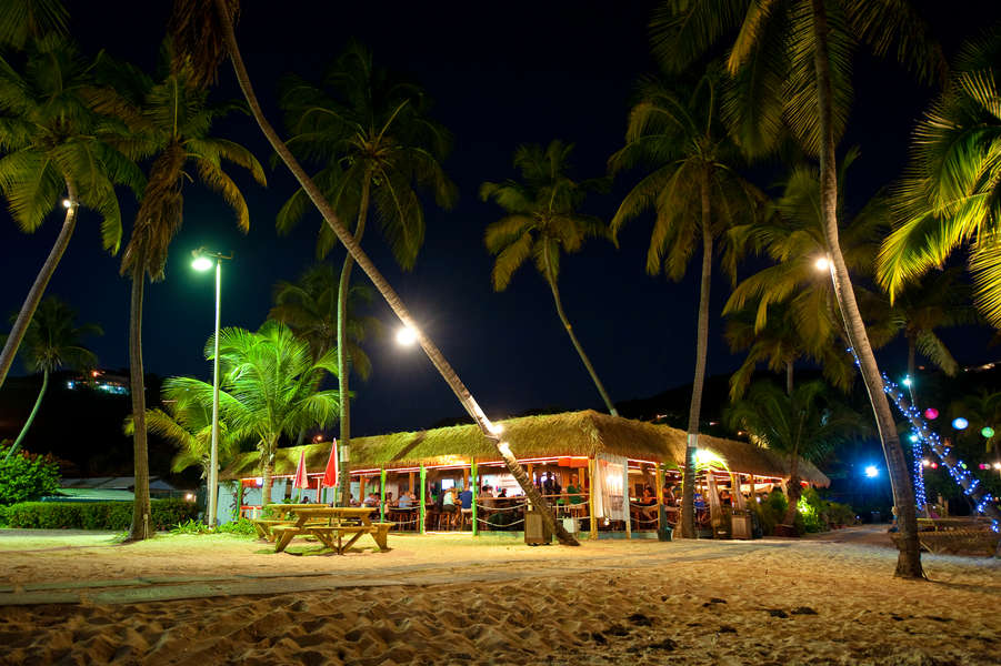 5 Best Beach Bars in The World Thrillist