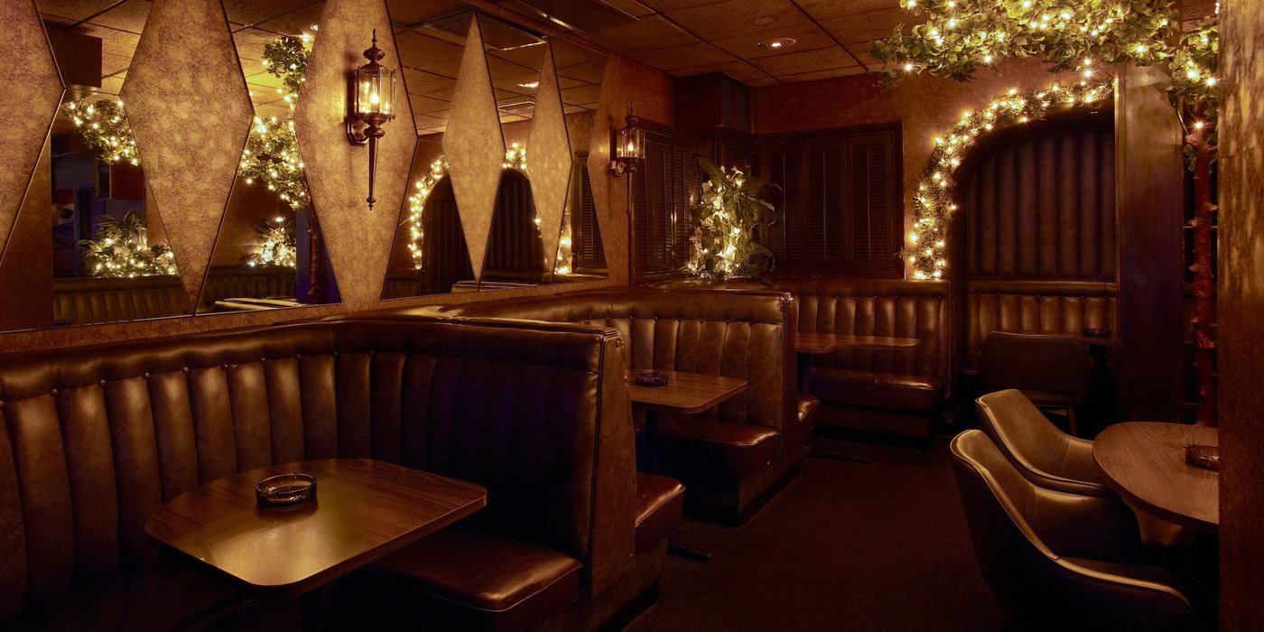 The 33 best cocktail bars in the country