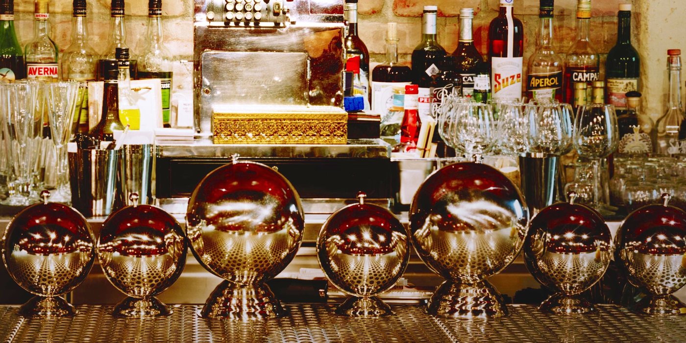 The 33 best cocktail bars in the country