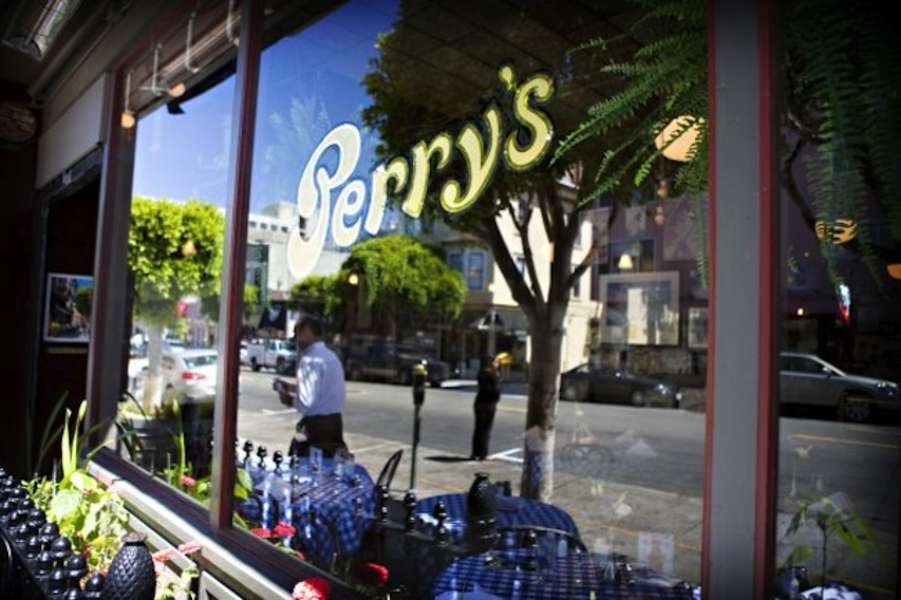 Perry's on the Embarcadero: A San Francisco, CA Restaurant - Thrillist