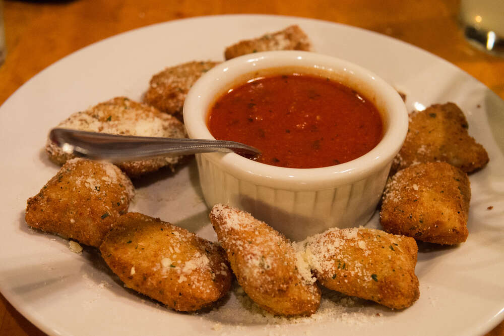 Toasted ravioli - Wikipedia