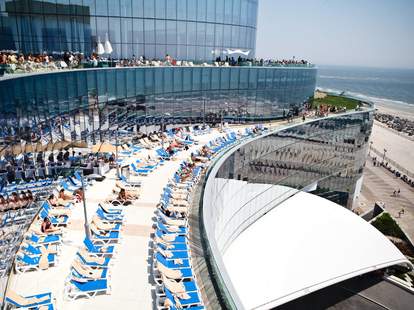 The Best Hotel Pools In Atlantic City Thrillist