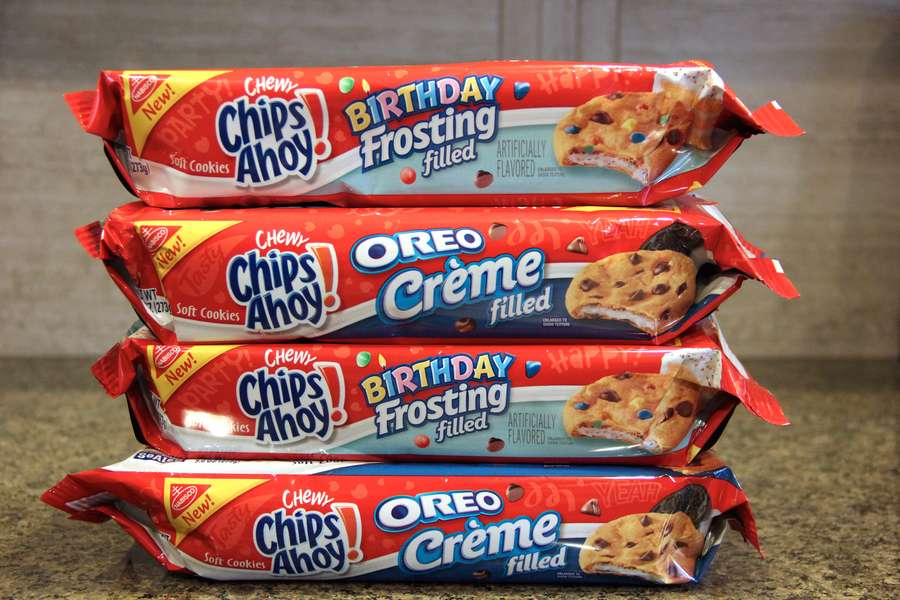 Chips Ahoy Oreo Creme Filled and Birthday Frosting Filled Cookies ... - Scale;