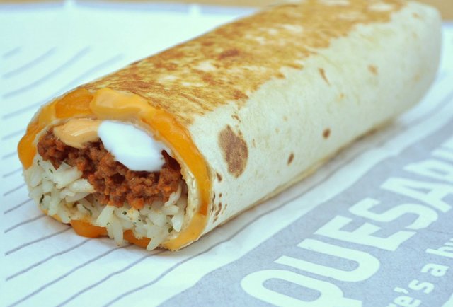 Taco Bell Quesarito