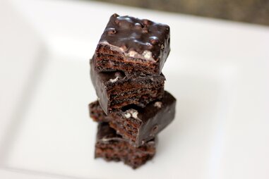 Girl Scout Cookies Nestle Crunch Candy Bars Thrillist