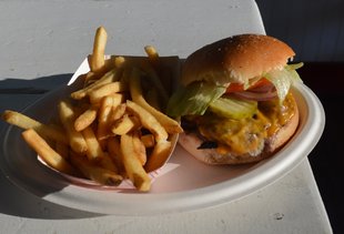 The 5 best burgers in the Hamptons