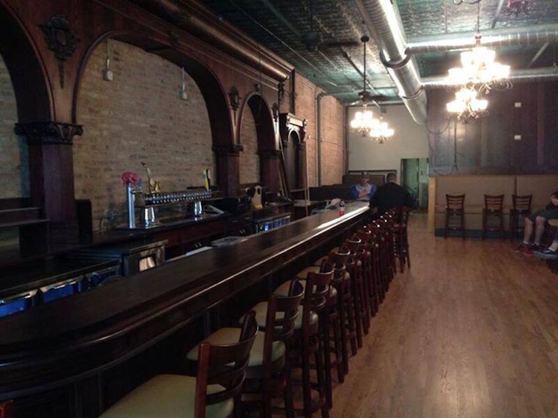 First Draft: A Bar in Chicago, IL - Thrillist