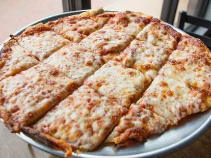 312 Pizza Company A Nashville Tn Restaurant Thrillist 312 Pizza Company A Nashville Tn Restaurant Thrillist