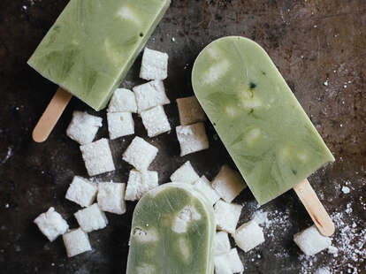 Matcha mochi yogurt pops