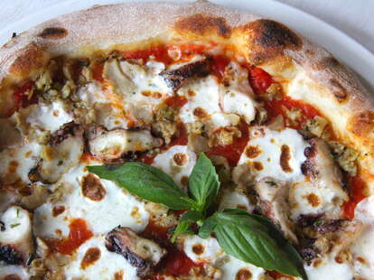 margherita pizza