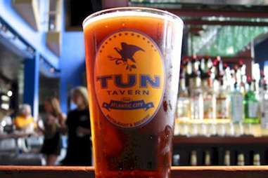 Tun Tavern Restaurant & Brewery