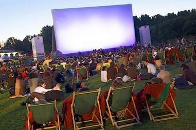 Where To Eat And What To Do In The Paris Dead Season Thrillist