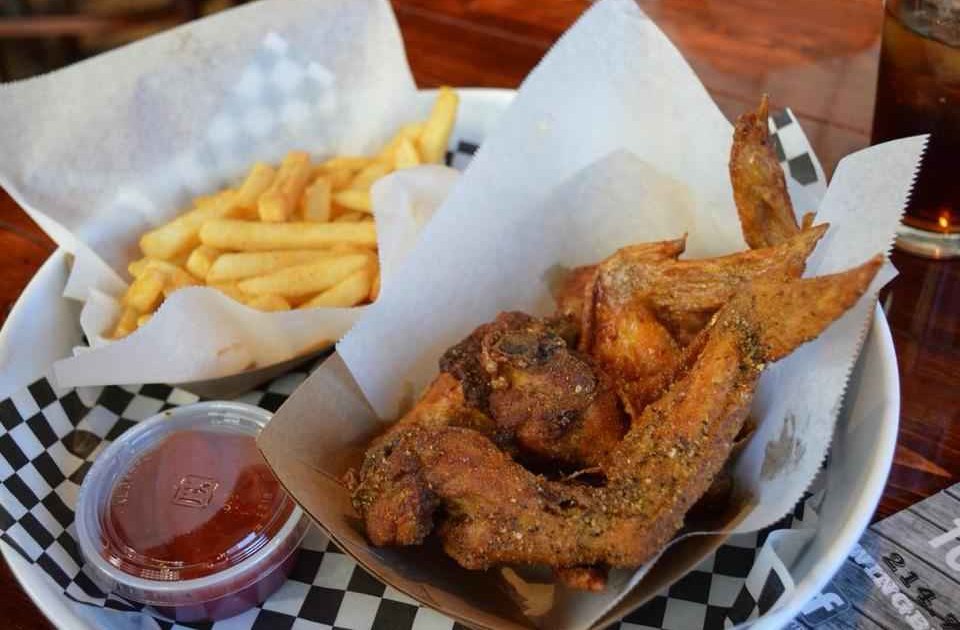 Wing Bucket A Dallas, TX Bar.