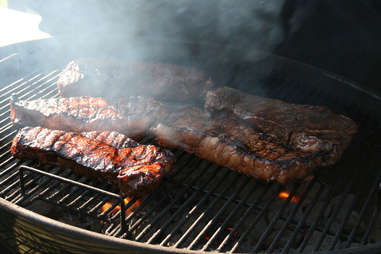 grilling steak