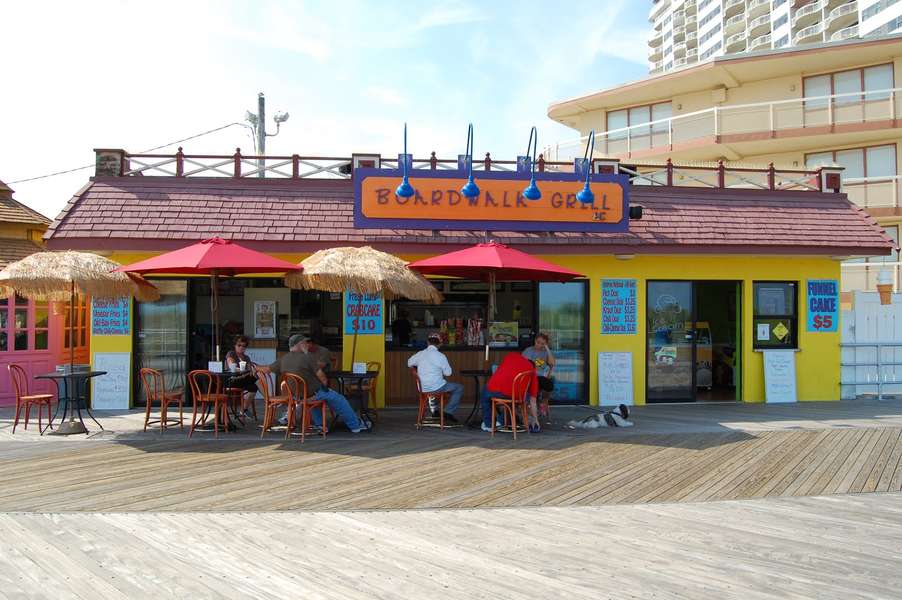 Boardwalk Grill: A Restaurant in Atlantic City, NJ - Thrillist