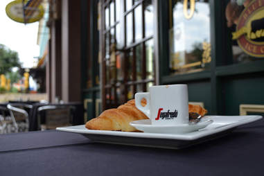 Main Street Bistro & Bakery Plano Guide to Eating and Drinking DAL