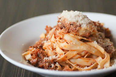 rigatoni bolognese