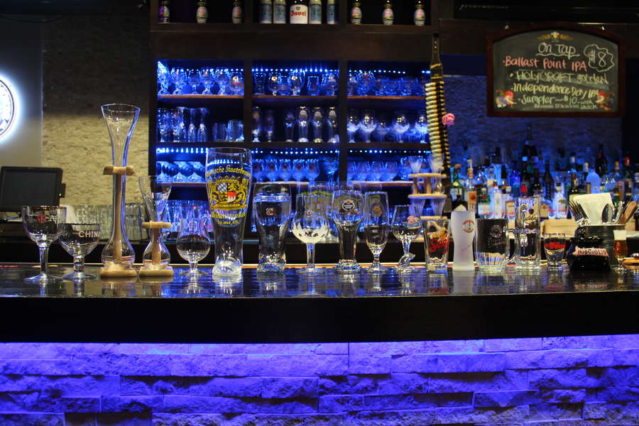 The Pink Elephant SF Beer Bar SOMA Free Bacon Things to do in