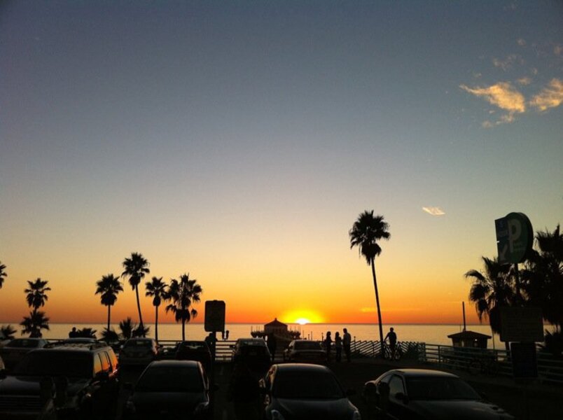 Shellback Tavern: A Bar in Manhattan Beach, CA - Thrillist