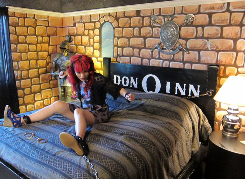 Australia Hotel Room In Sex - Wild Nights at America's Kinkiest Hotel Rooms - Thrillist