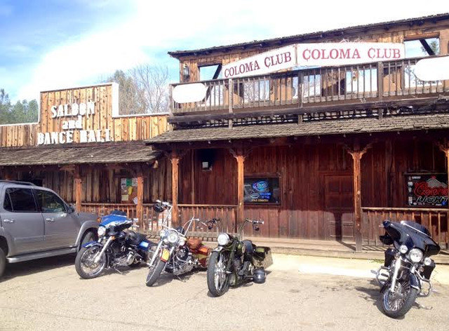 How To Survive A Biker Bar Biker Bar Rules Thrillist