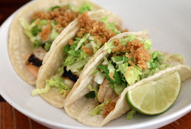 GT Fish And Oyster Shark Meat Taco Taste Test - Chicago