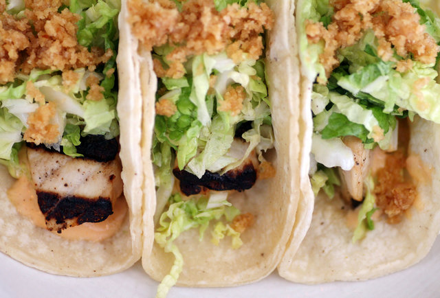 GT Fish And Oyster Shark Meat Taco Taste Test - Chicago