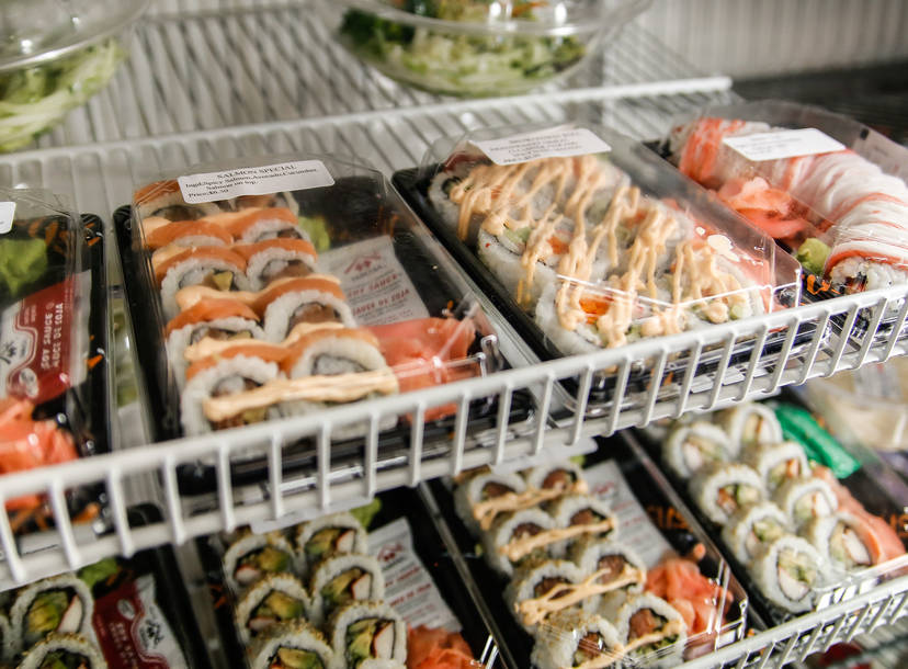 Sushi Ingredients Used In Prepackaged Version Fail To Recreate The Authentic Sushi Thrillist