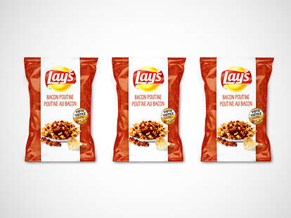Lay's Canada bacon poutine chips