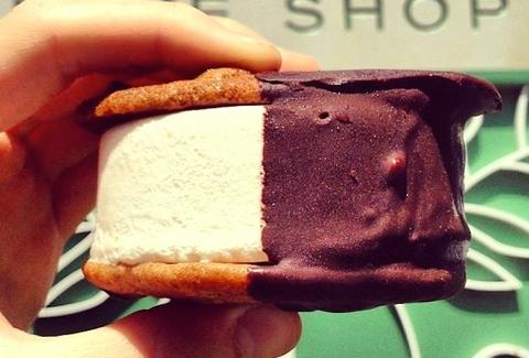 Tate's Bake Shop Hamptons