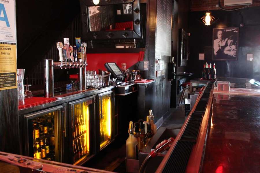 Barkowski: A Bar in Santa Monica, CA - Thrillist