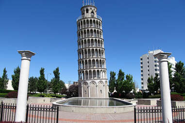 Replicas in Las Vegas, Replicas of Famous Landmarks