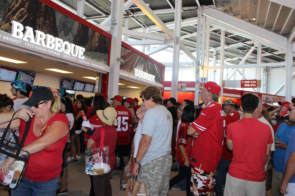 49ers food tour: Levi's Stadium new 2022 food menu 